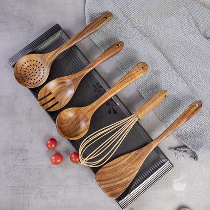 9 pack of assorted wooden kitchen utensils